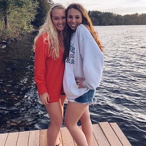 Meet your Posher, Madison